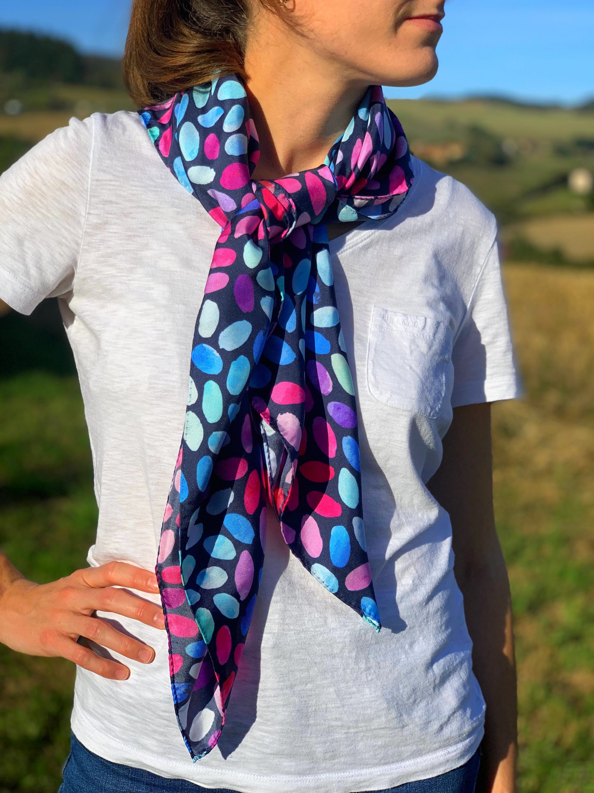 Foulard En Soie Marie Odile Sybard Occasion - Multicouleur, Très Bon état